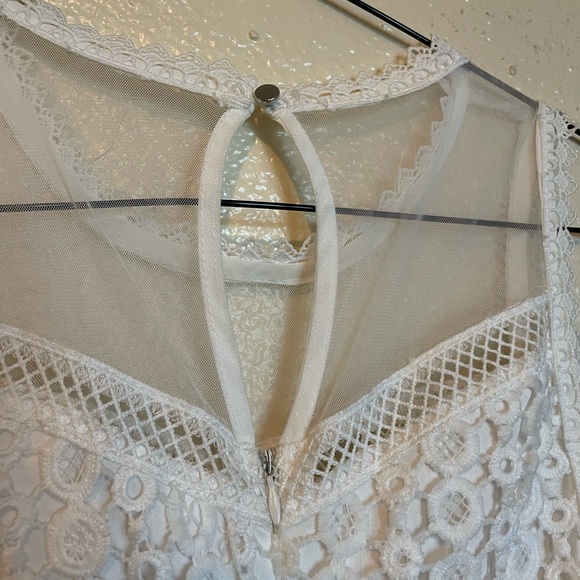 Francesca’s White Dress - only worn once - Picture 8 of 12